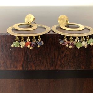 Darling gold circle earrings